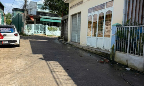 Đất đẹp 2 mặt tiền trước sau – hẻm 235 Nguyễn Văn Cừ